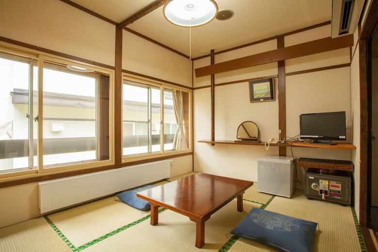 Hotel Mutsumi