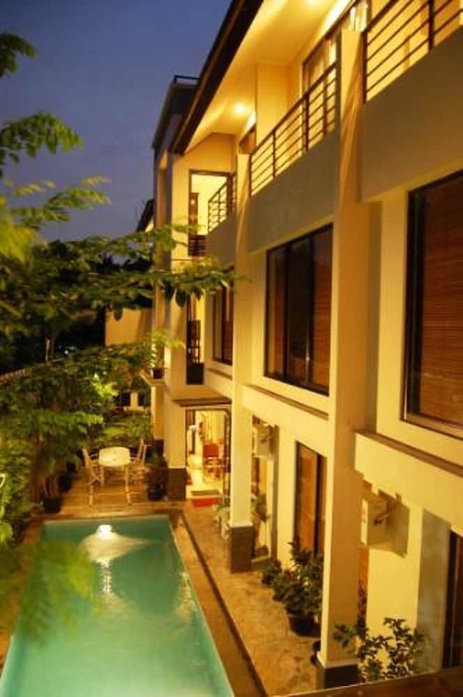 Hotel Arimbi Pejaten Suites