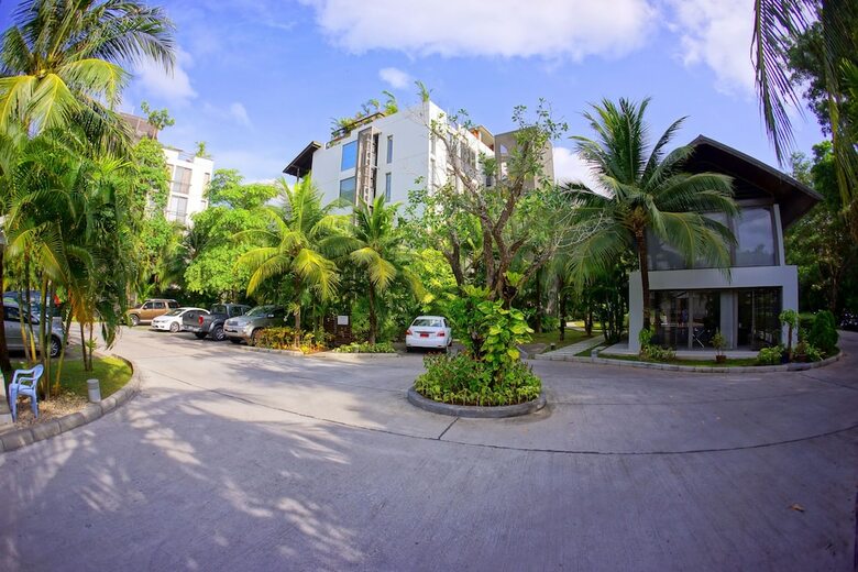 Aparthotel Casuarina Shores