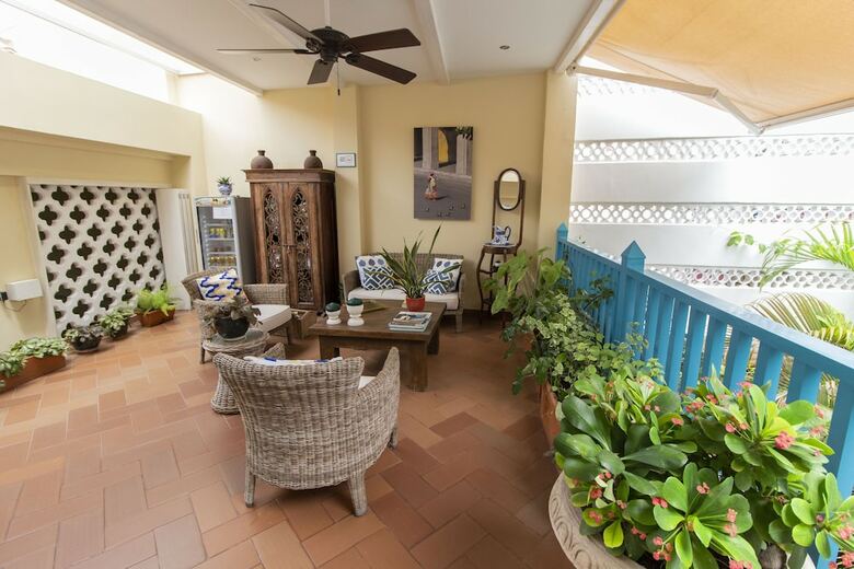 Bed & Breakfast Posada La Fe - Adults Only