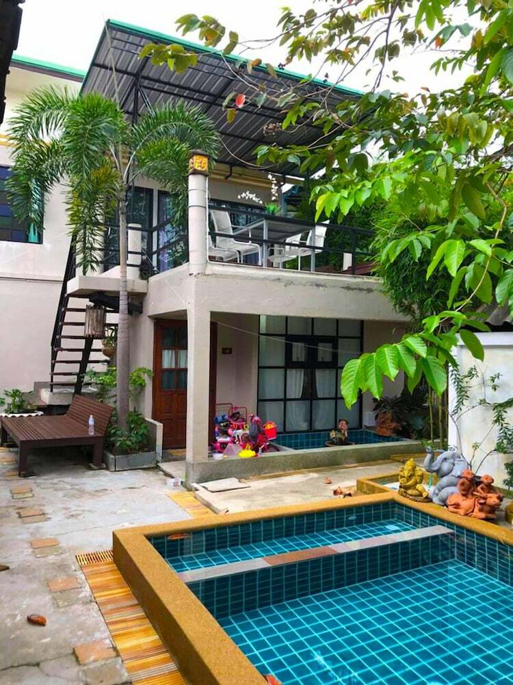 Hotel Lanta Complex