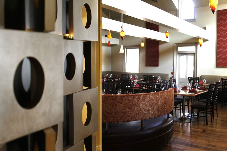 The Shaw Club Hotel