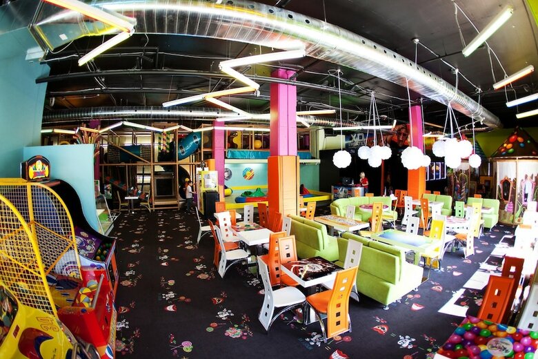 Hotel H�tel Must - Airport Road Jean Lesage