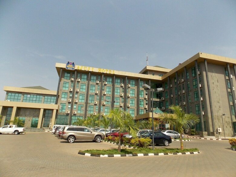 Ajuji Greenwich Hotel