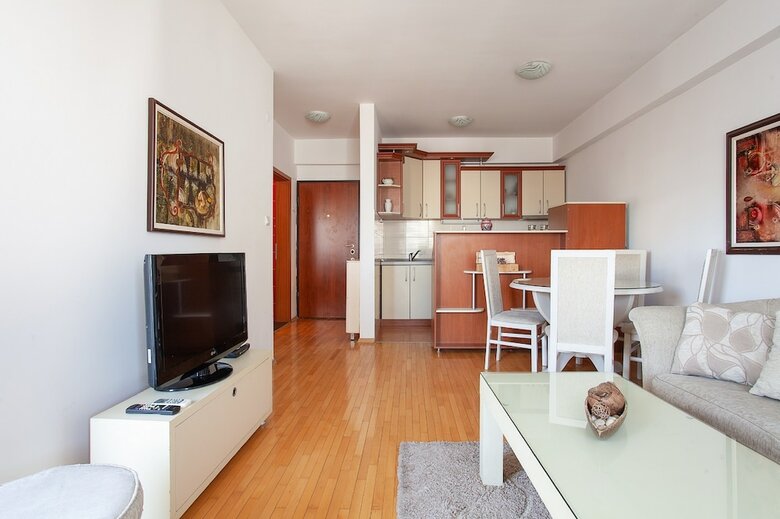 Hostal Urban Hostel & Apartments