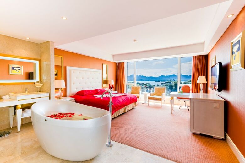 Hangzhou Xinqiao Hotel