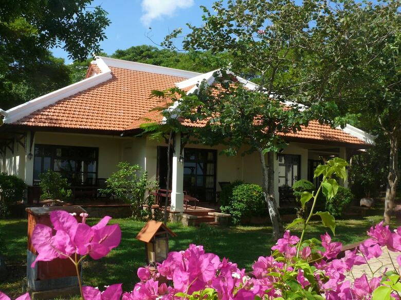 Hotel Long Hai Beach Resort