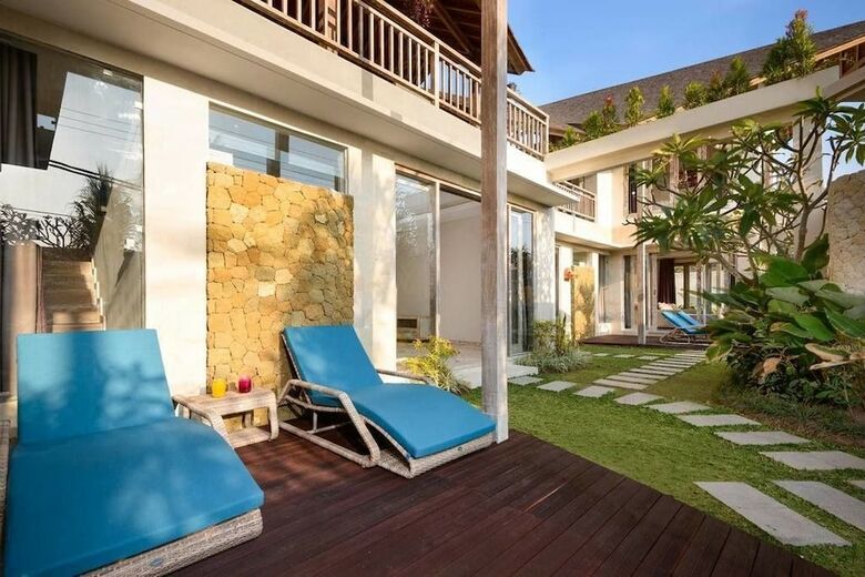 Adinda Balangan Beach Villa