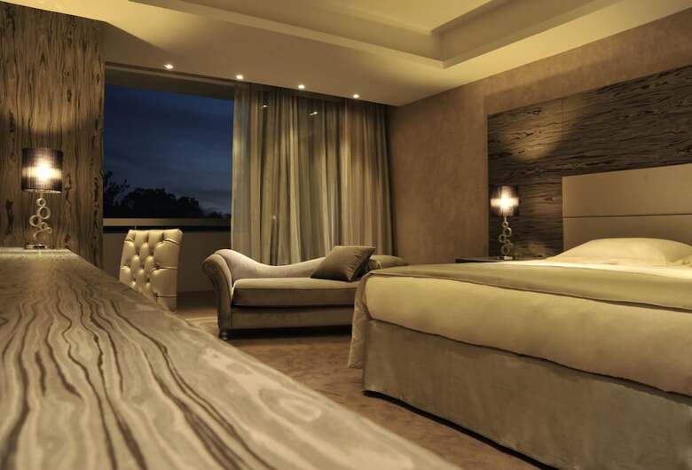 Adams Beach Hotel Deluxe Wing - Adults Only