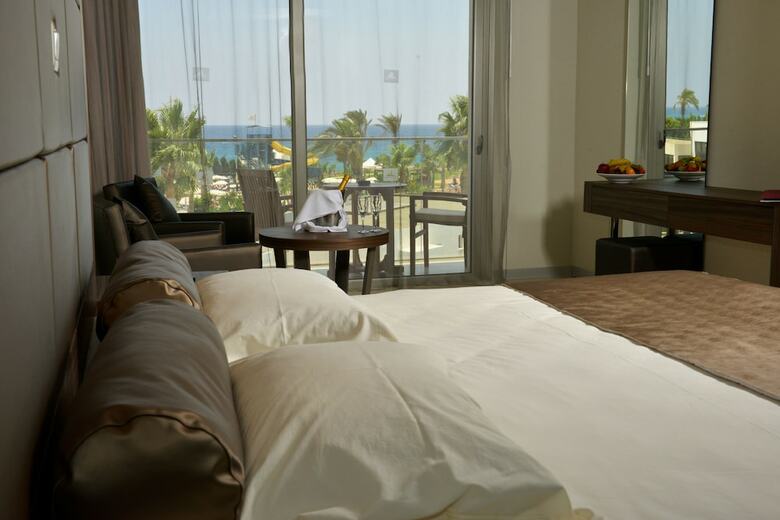 Adams Beach Hotel Deluxe Wing - Adults Only