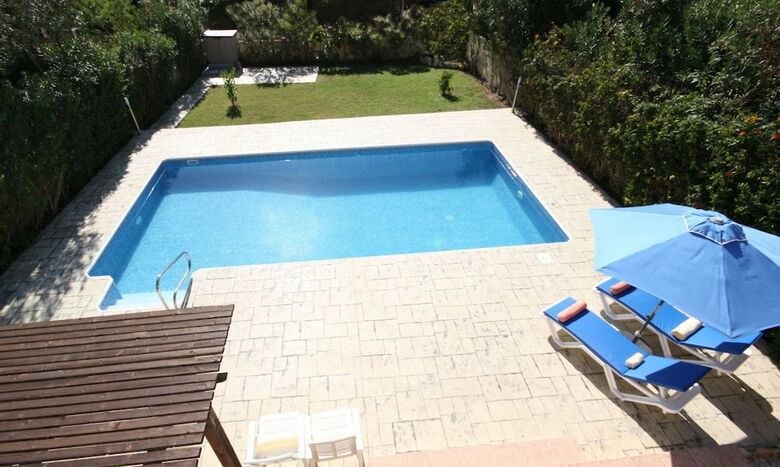 Vineland Holiday Villas