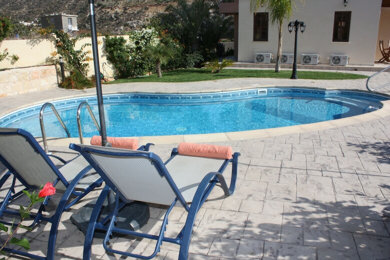 Vineland Bay Villas