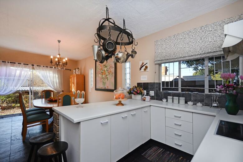 Bed & Breakfast Bnb On 8th Avenue