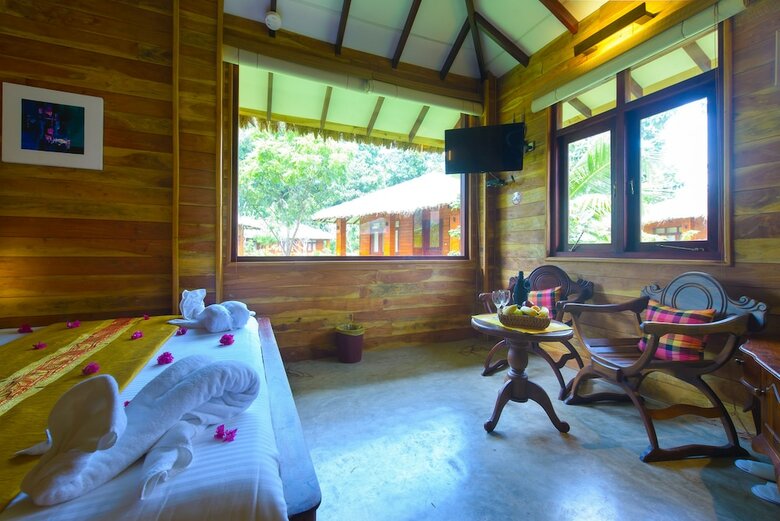 Hotel Karunakarala Ayurveda Resort