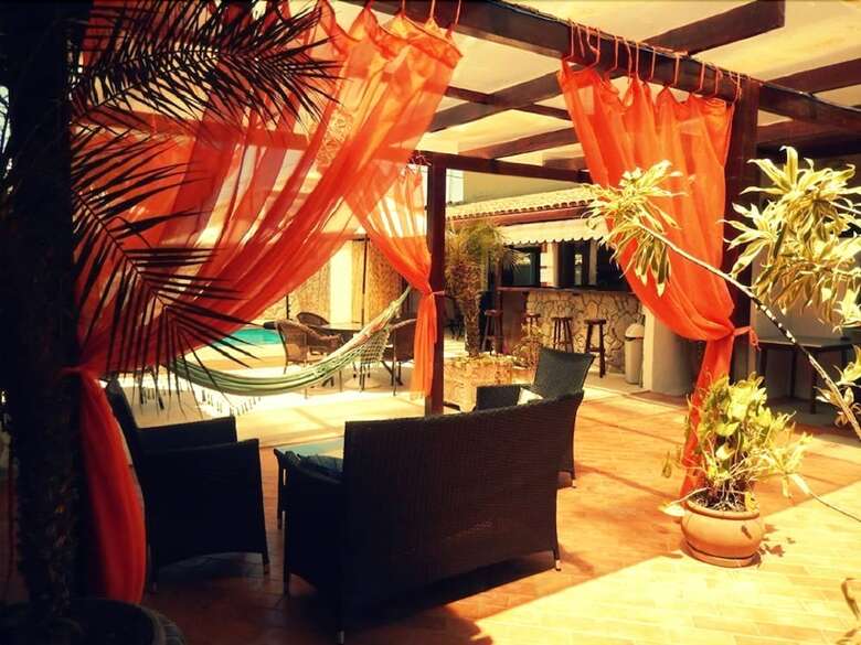Hostal Pousada Belmare