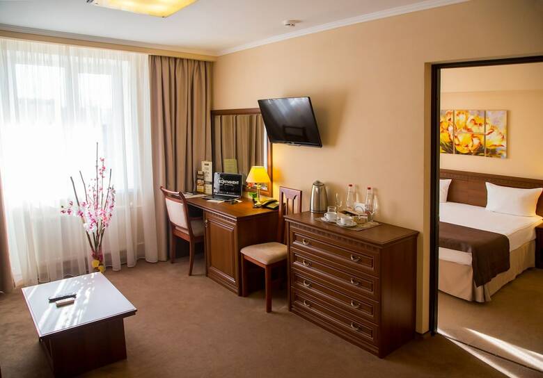 Business Hotel Kontinent