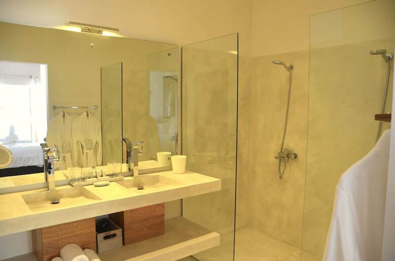 Casa-22 Luxury Boutique Hotel