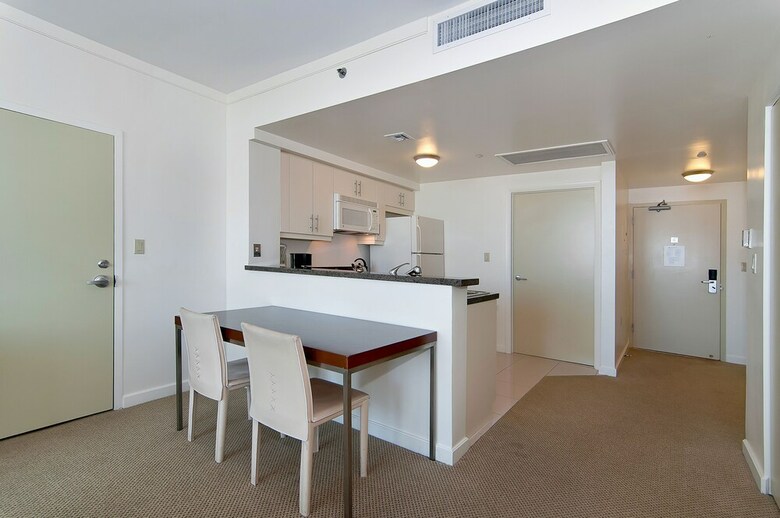 Private Residences At Hotel Arya By Sofla Vacations