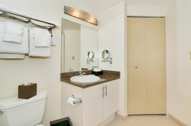 Private Residences At Hotel Arya By Sofla Vacations