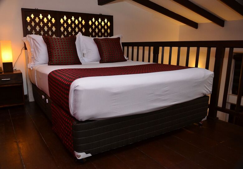 Hotel 56 By Deco (managed By Deco On 44)