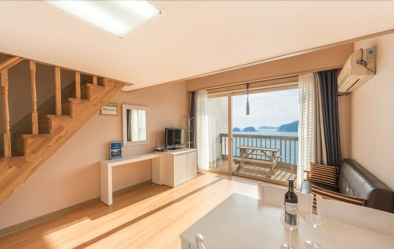 Windyhill Resort