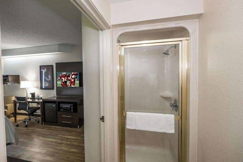 Motel Red Roof Inn Plus+ Bentonville