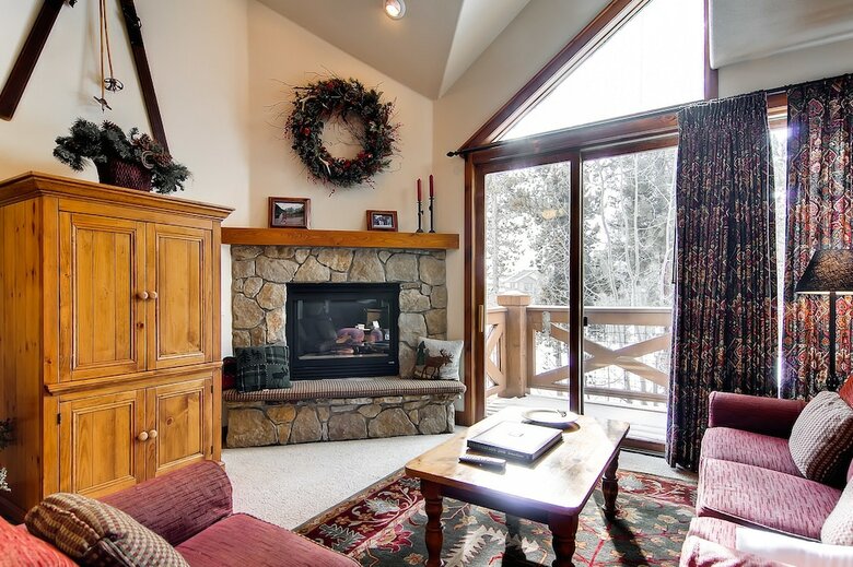 Saddlewood Townhomes