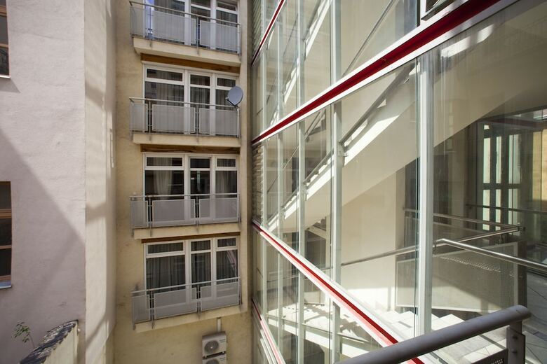 Aparthotel Madison Serviced Apartments