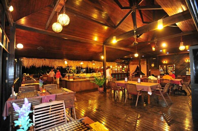 Hotel The Reef Dive Resort