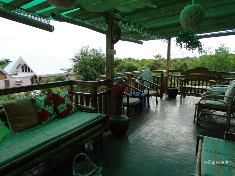 Hotel Royal Paradise Guesthouse