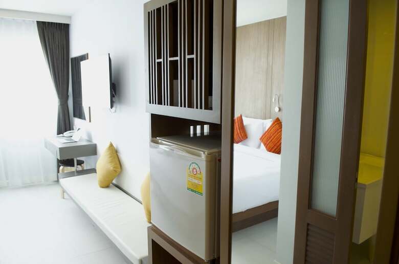 Elegancy Sansabai Hotel