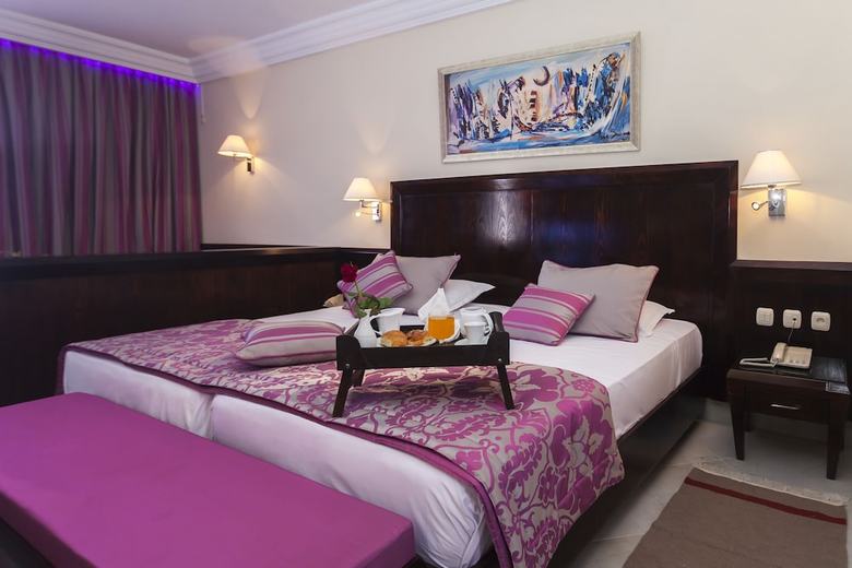 Hotel Itropika H�tel