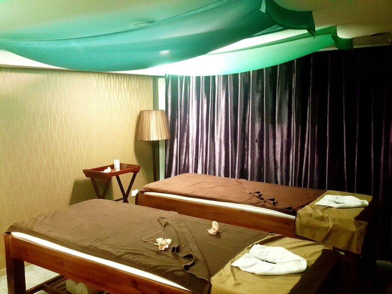 Hanoi Emerald Waters Hotel & Spa