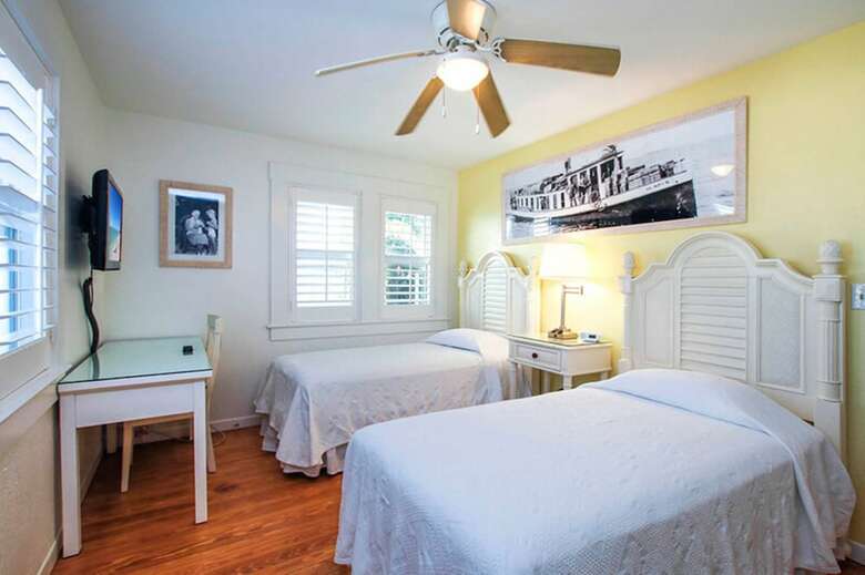 Hotel Island Inn