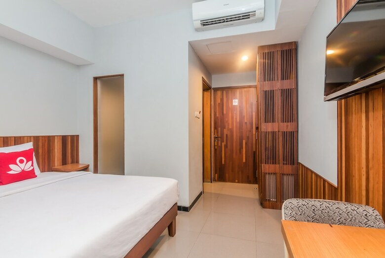 Hotel Zen Rooms Raya Kuta Joger