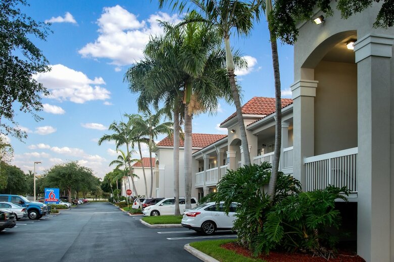 Motel Studio 6 West Palm Beach