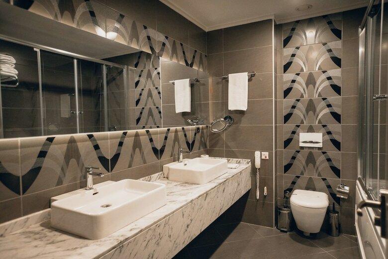 Hilly Hotel - Boutique Class