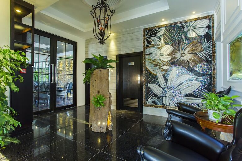 Midori Concept Hotel