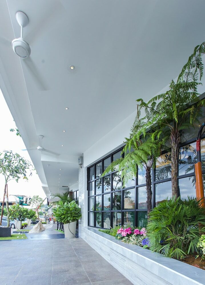 Midori Concept Hotel