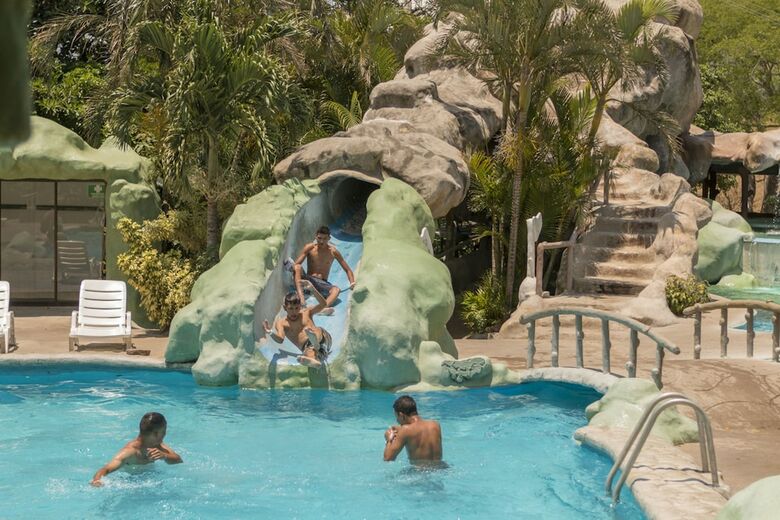 Hotel Thermoman�a
