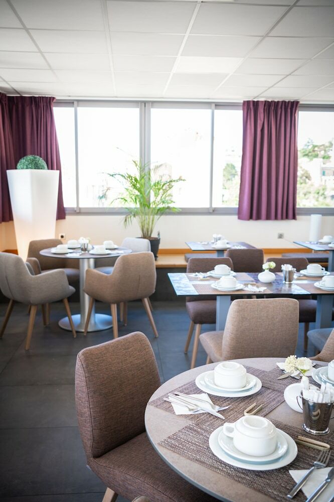 Hotel H�tel Port Toga