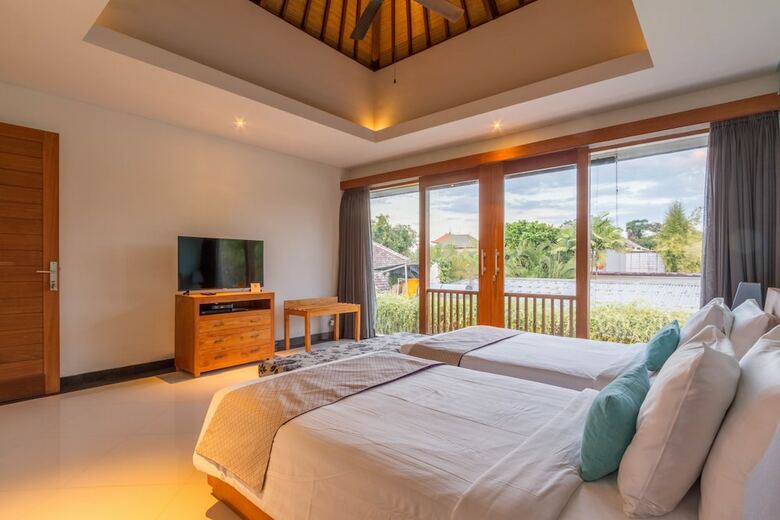 Lacasa Villa Legian