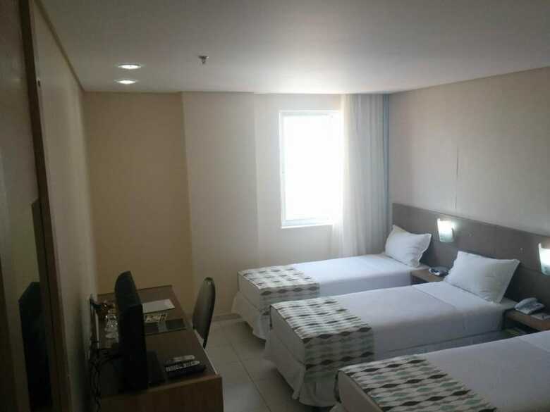 Stop Way Hotel