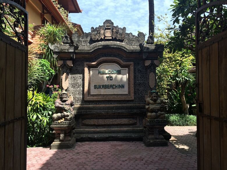 Hotel Suka Beach Inn