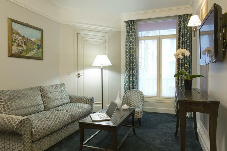 Hotel California Champs-elys�es
