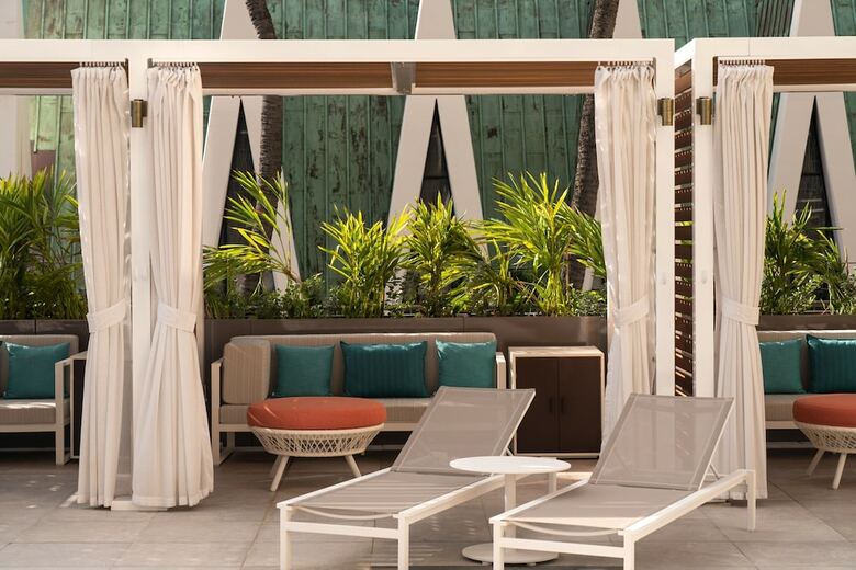 Hotel Waikiki Beach Marriott Resort & Spa