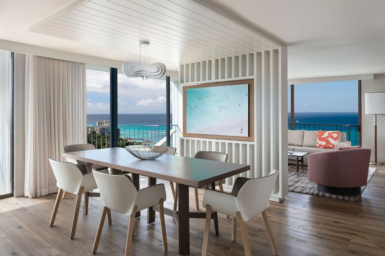 Hotel Waikiki Beach Marriott Resort & Spa