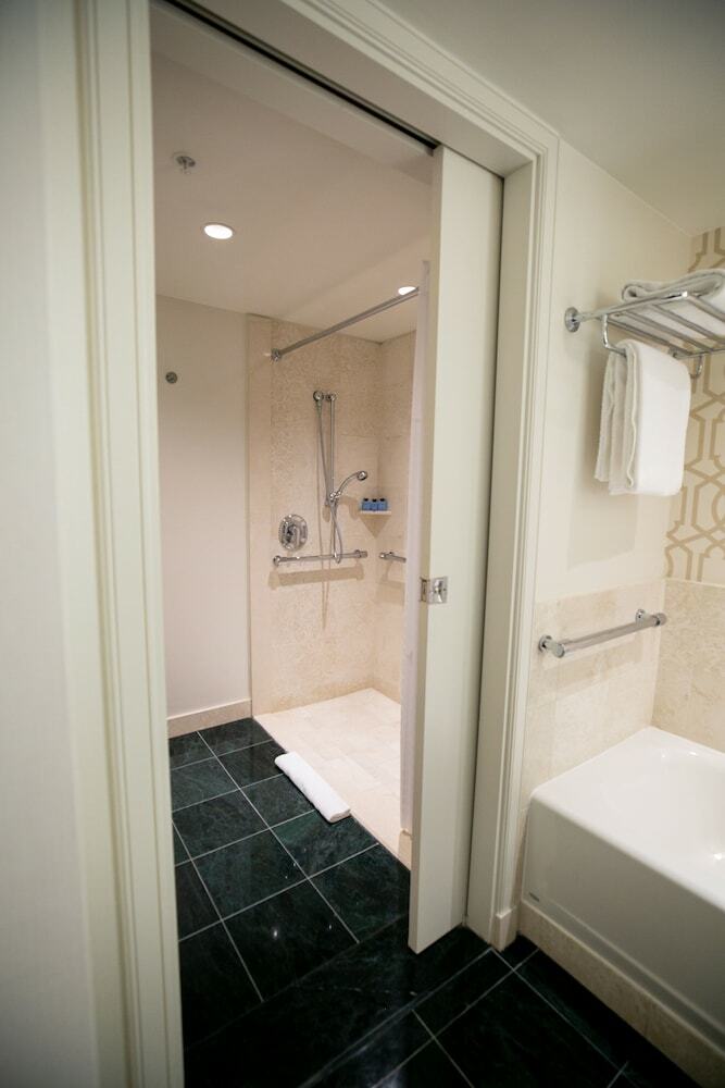 Hotel Sofitel Lafayette Square