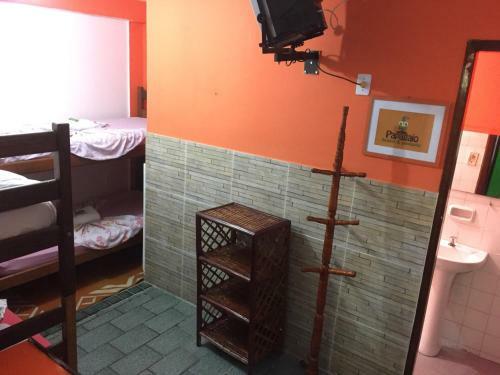 Papagaio Hostel & Pousada