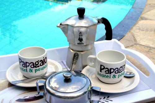 Papagaio Hostel & Pousada